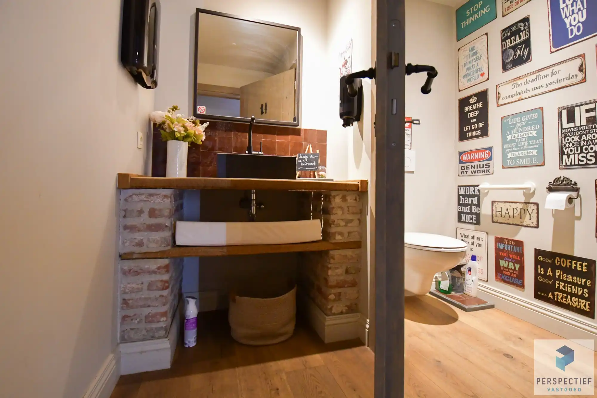 Recente handelsruimte ingericht als koffie/ontbijtzaak in het centrum van Oedelem foto 10