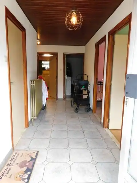 Rustig gelegen gelijkvloerse woning met tal van mogelijkheden foto 2