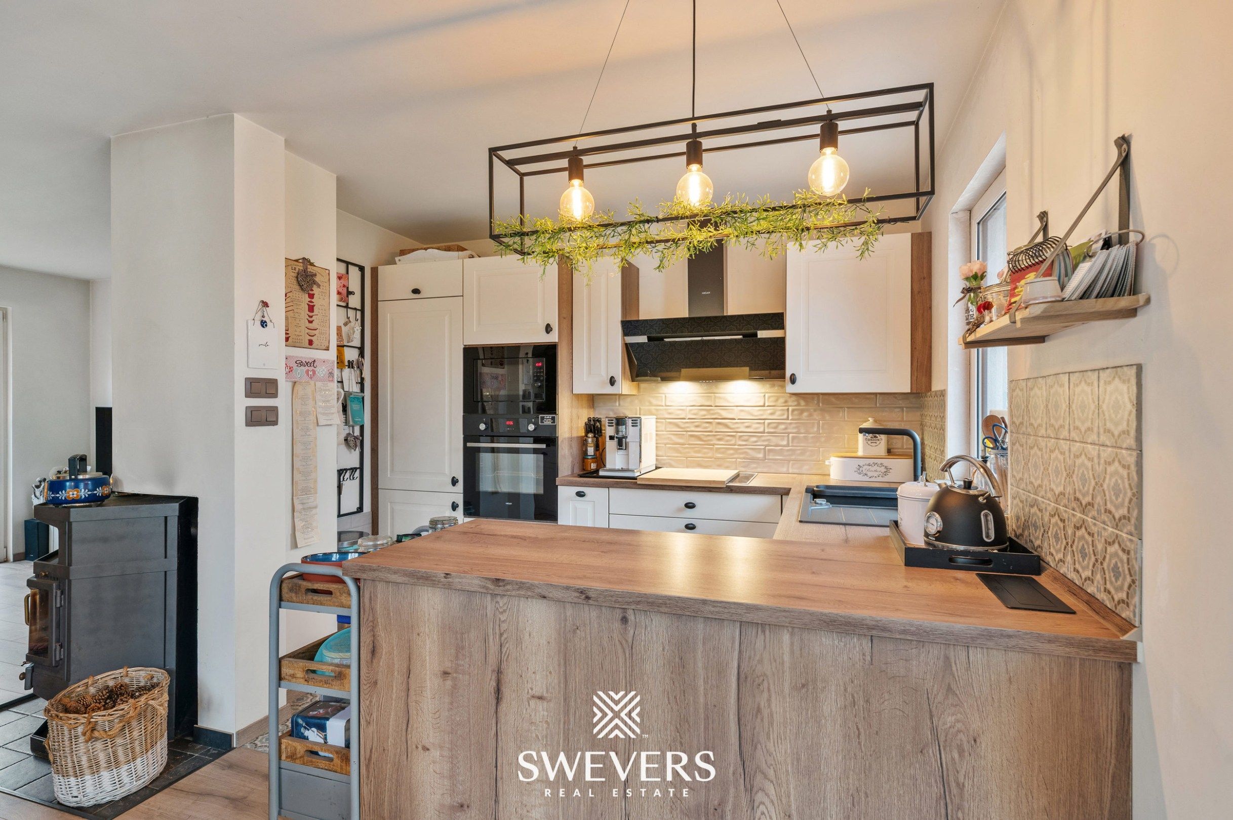 Gerenoveerde gelijkvloerse bungalow op prachtig perceel in het groen (11a 17ca) foto 6