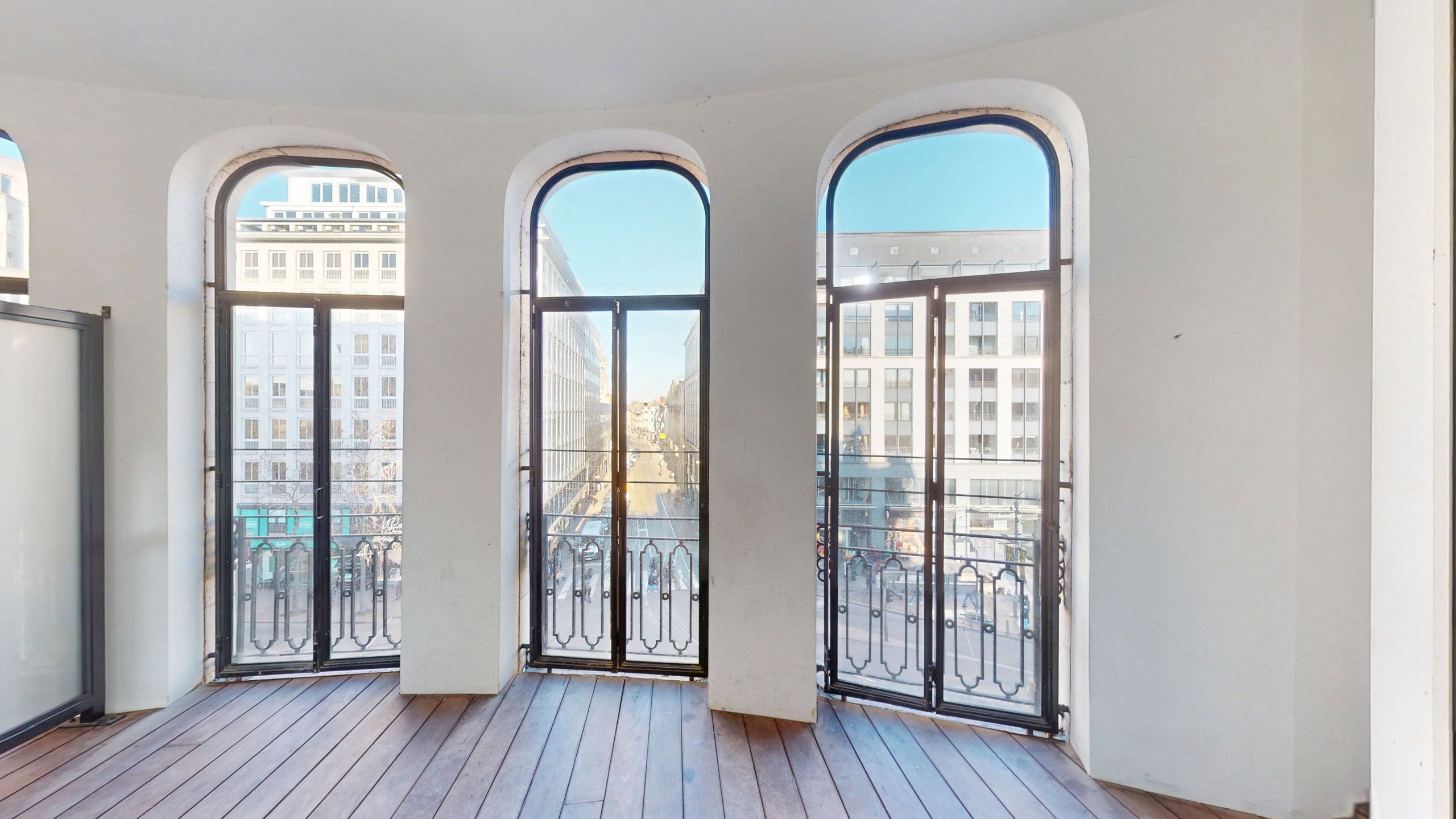 ANTWERPEN - Centraal appartement  foto {{pictureIndex}}