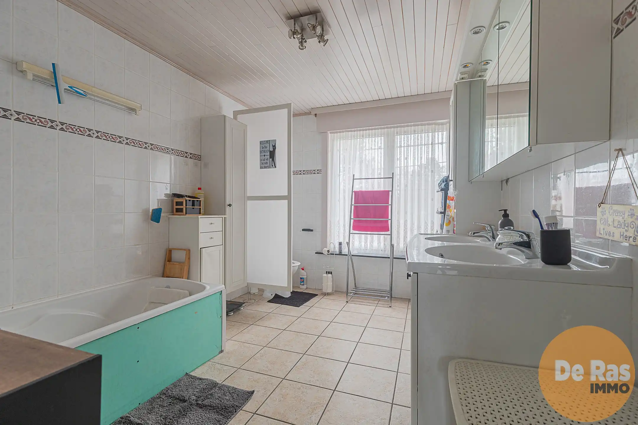 WICHELEN - Leuk gelegen rijwoning met ruime tuinzone foto 11