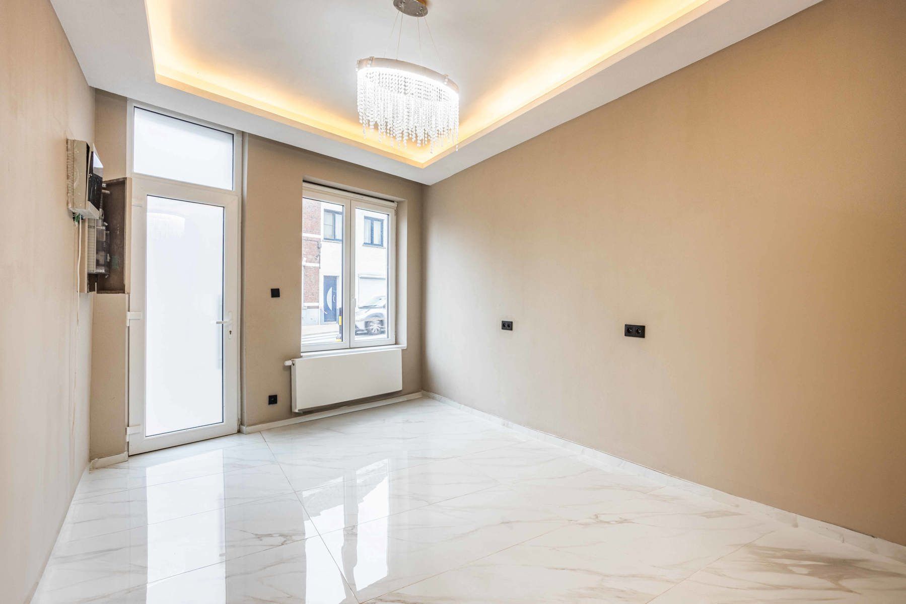 Gerenoveerde stadswoning met tuin en 3 SLP foto 2