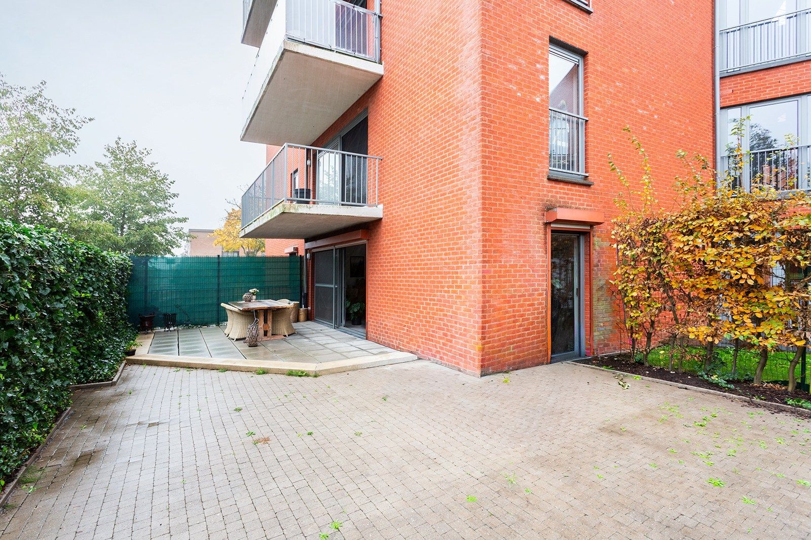 Instapklaar 3-slaapkamer appartement met tuin en moderne afwerking foto 10
