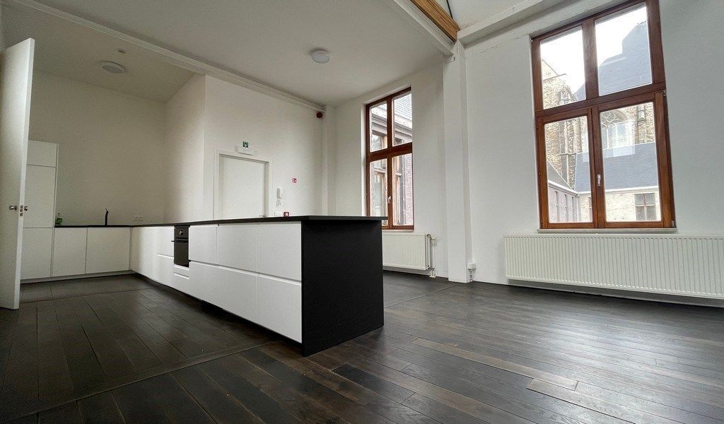 Kantoren te huur in Sint-Paulusklooster in Antwerpen foto 5
