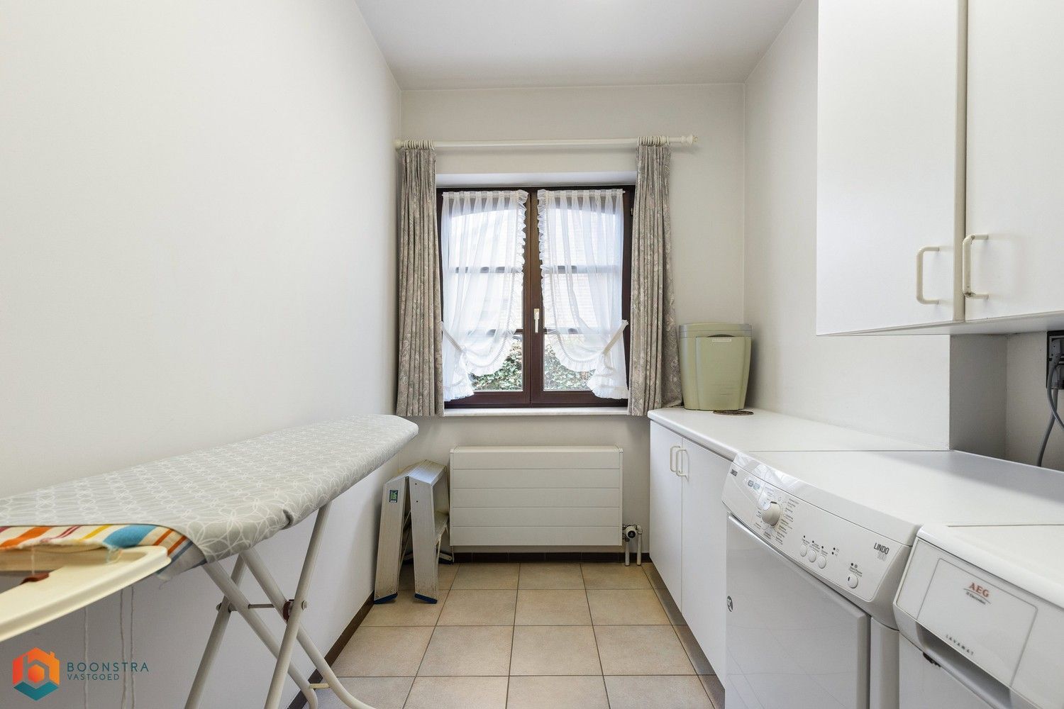 Instapklare villa met 4 slpkrs op perceel van 1320 m² te St-Katlijne-Waver foto 16