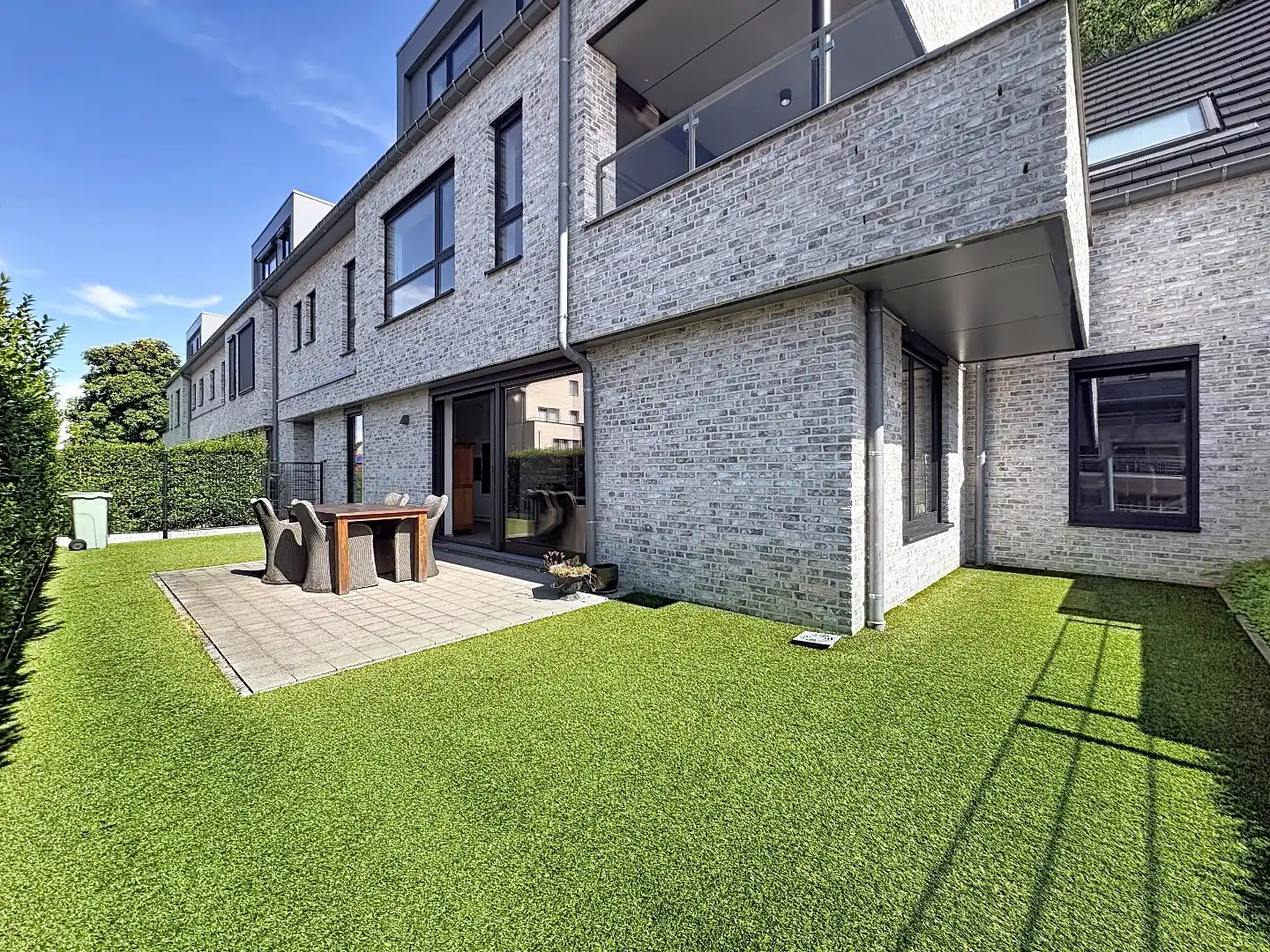 Lichtrijk gelijkvloers appartement met twee tuinen in Kessel-Lo! foto 18