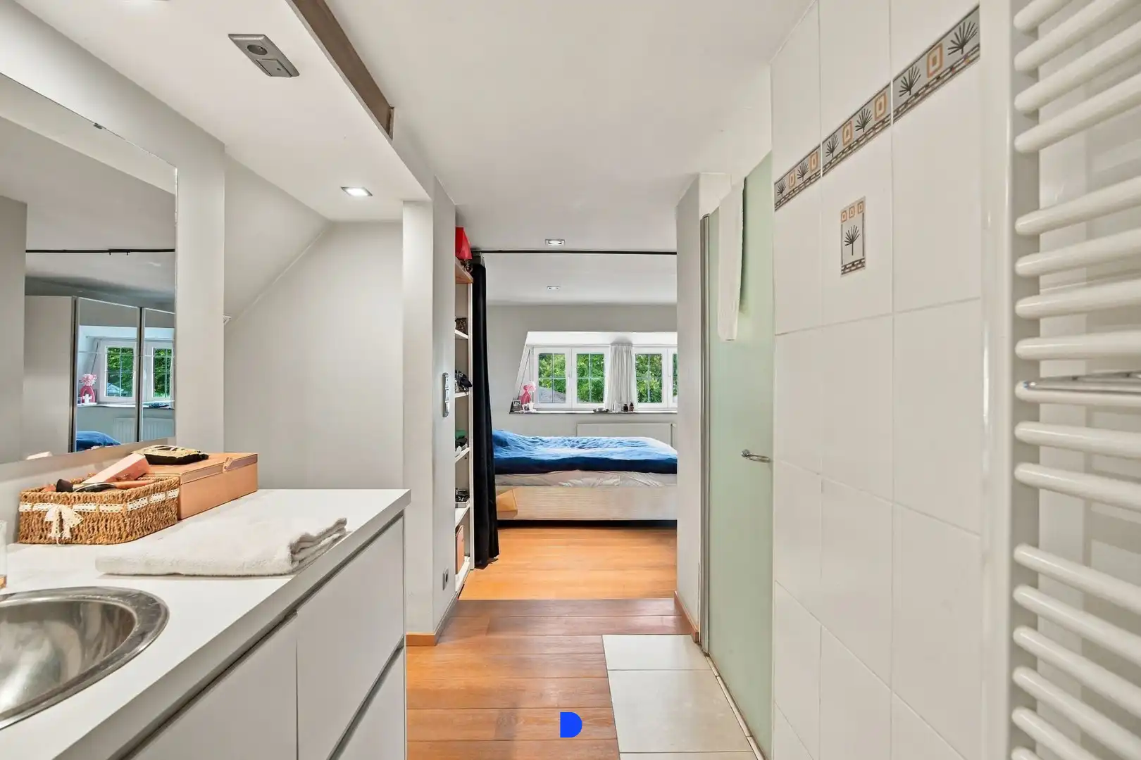 Ruime villa op een perceel van 2.877m² foto 18