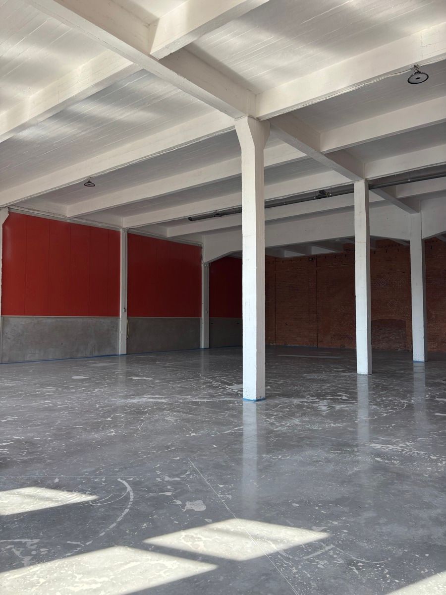 Opslagruimte van 650 m² met veel daglicht foto 8