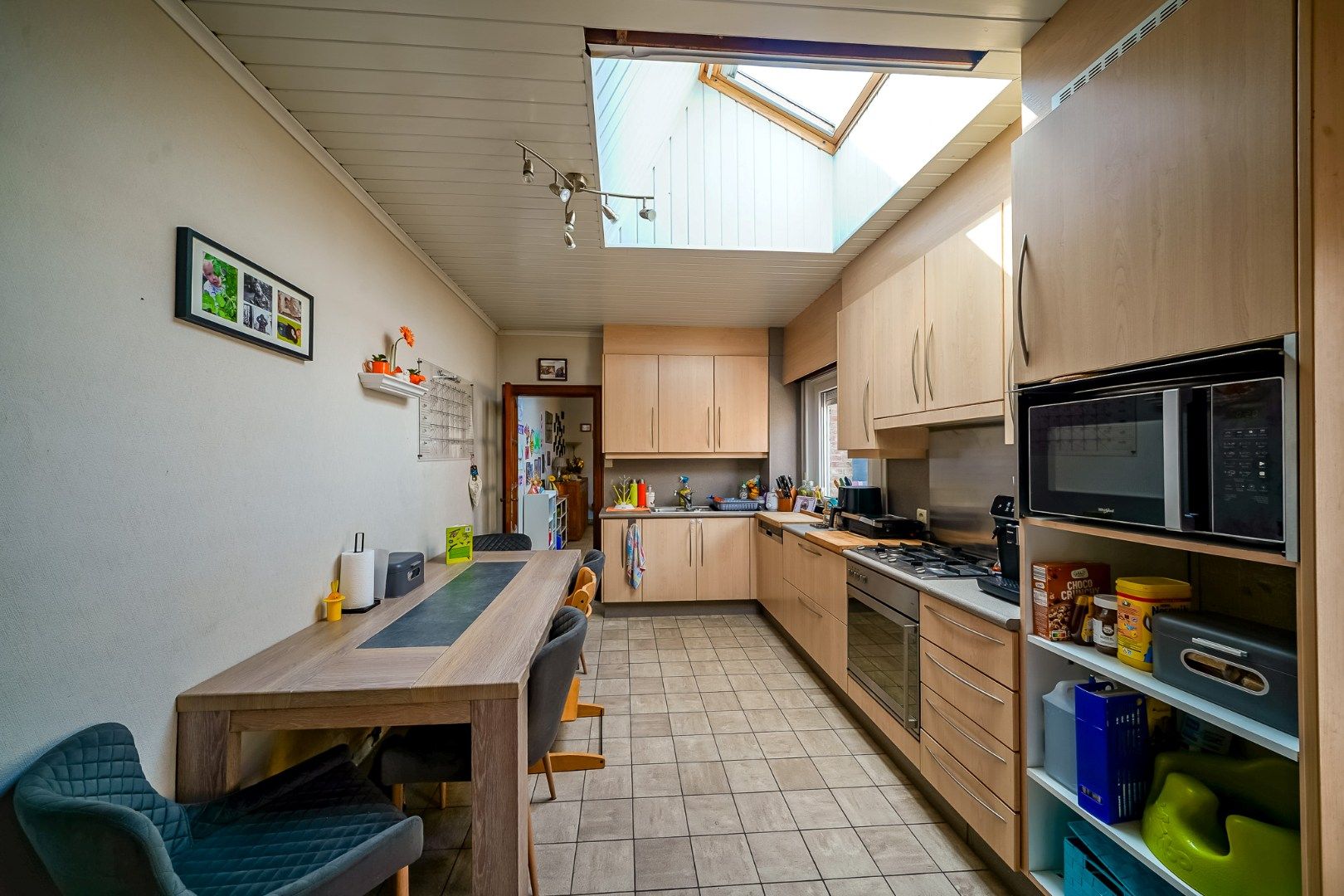 Ruime woning met garage en werkplaats te Zandvoorde foto 8