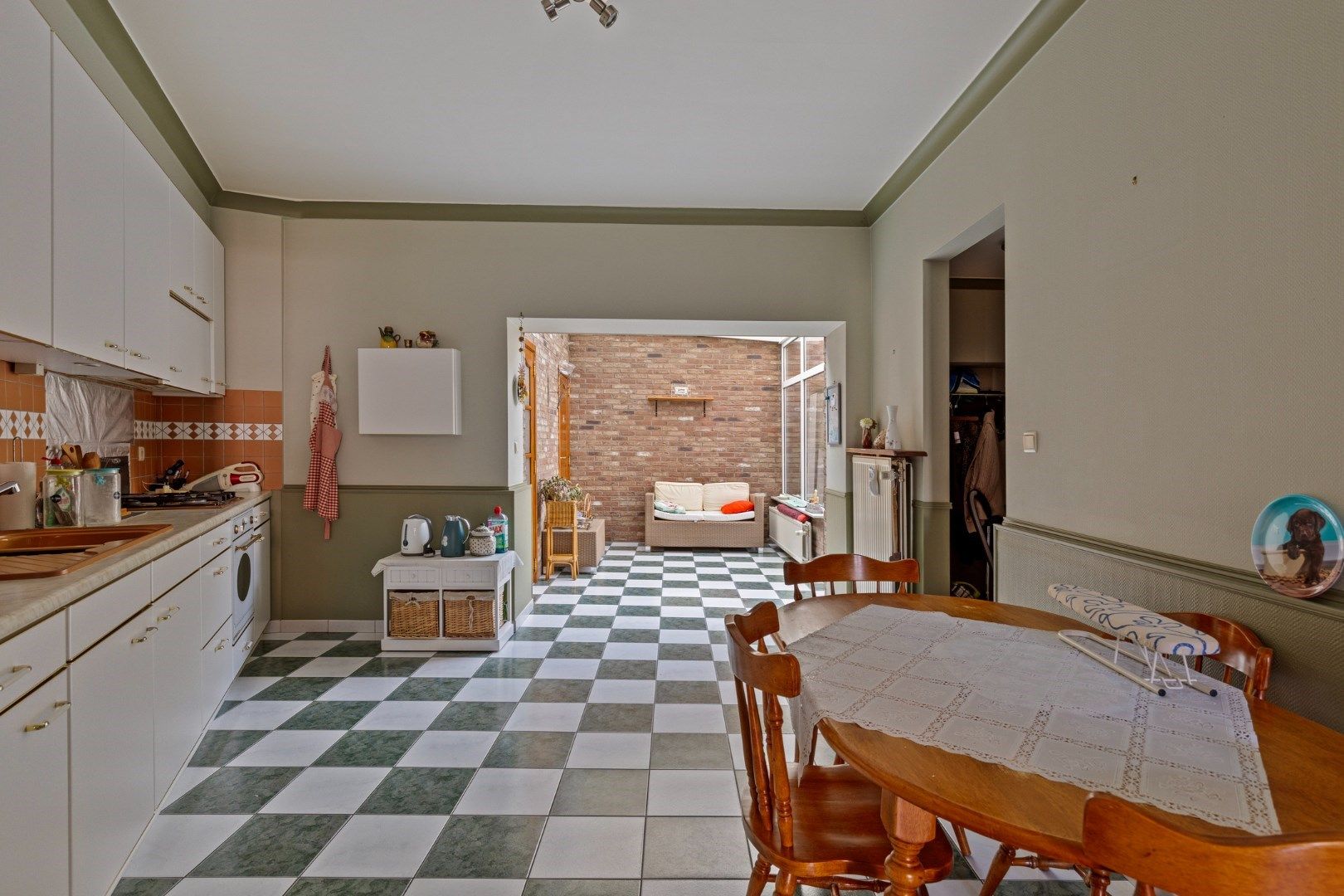 Rijwoning in het centrum van Hoegaarden foto 12