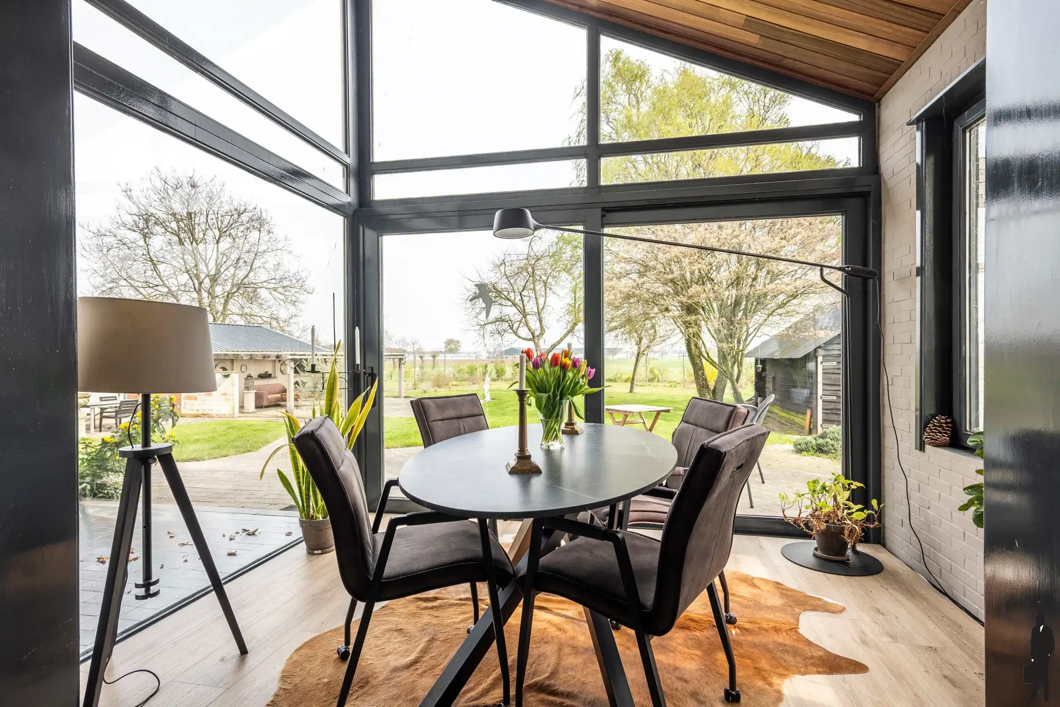 Ruime woning met weids uitzicht op 4.615 m² in Meerle foto 12