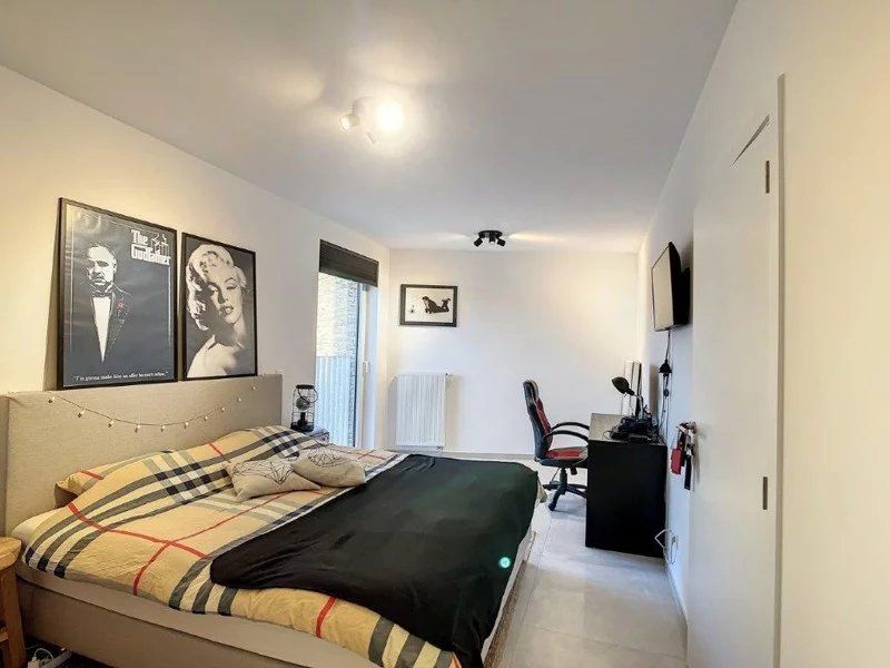 Prachtig luxe appartement in hartje Lommel met 3 slaapkamers. foto 21