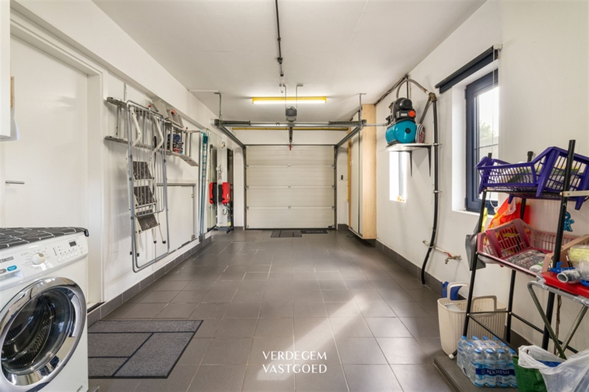 Knappe instapklare woning met 4 slaapkamers, grote tuin en EPC C foto 17