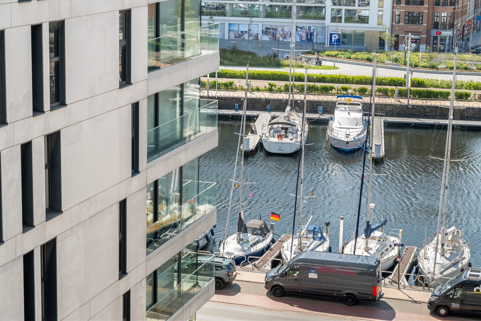 Fantastisch penthouse appartement met zonnig terras en zicht op jachthaven foto 4