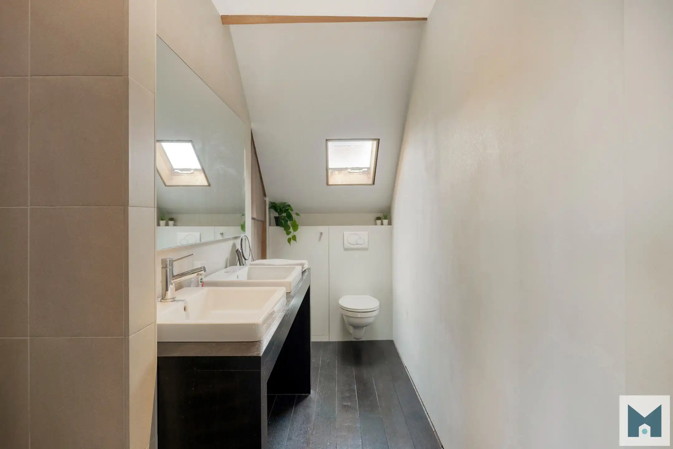 GB met 2 slpks, tuin en veel potentieel in centrum Wilrijk! foto 5