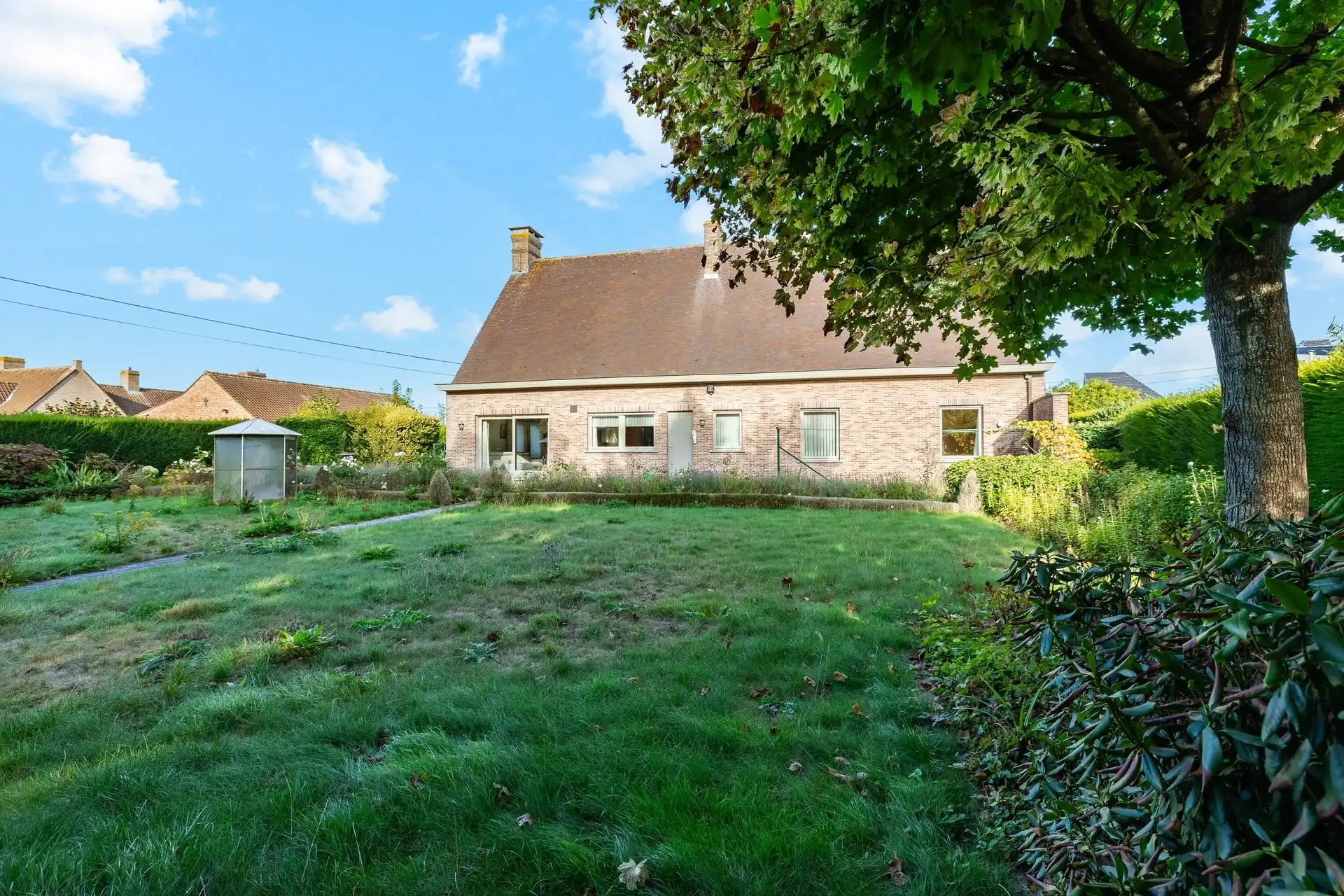 Charmante villa met panoramisch zicht op een toplocatie foto 46