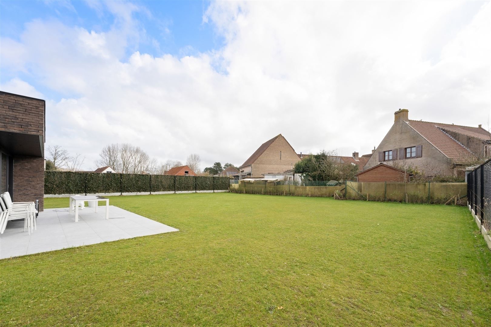 Splinternieuwe villa op 1000m² grond te Oostduinkerke foto 4