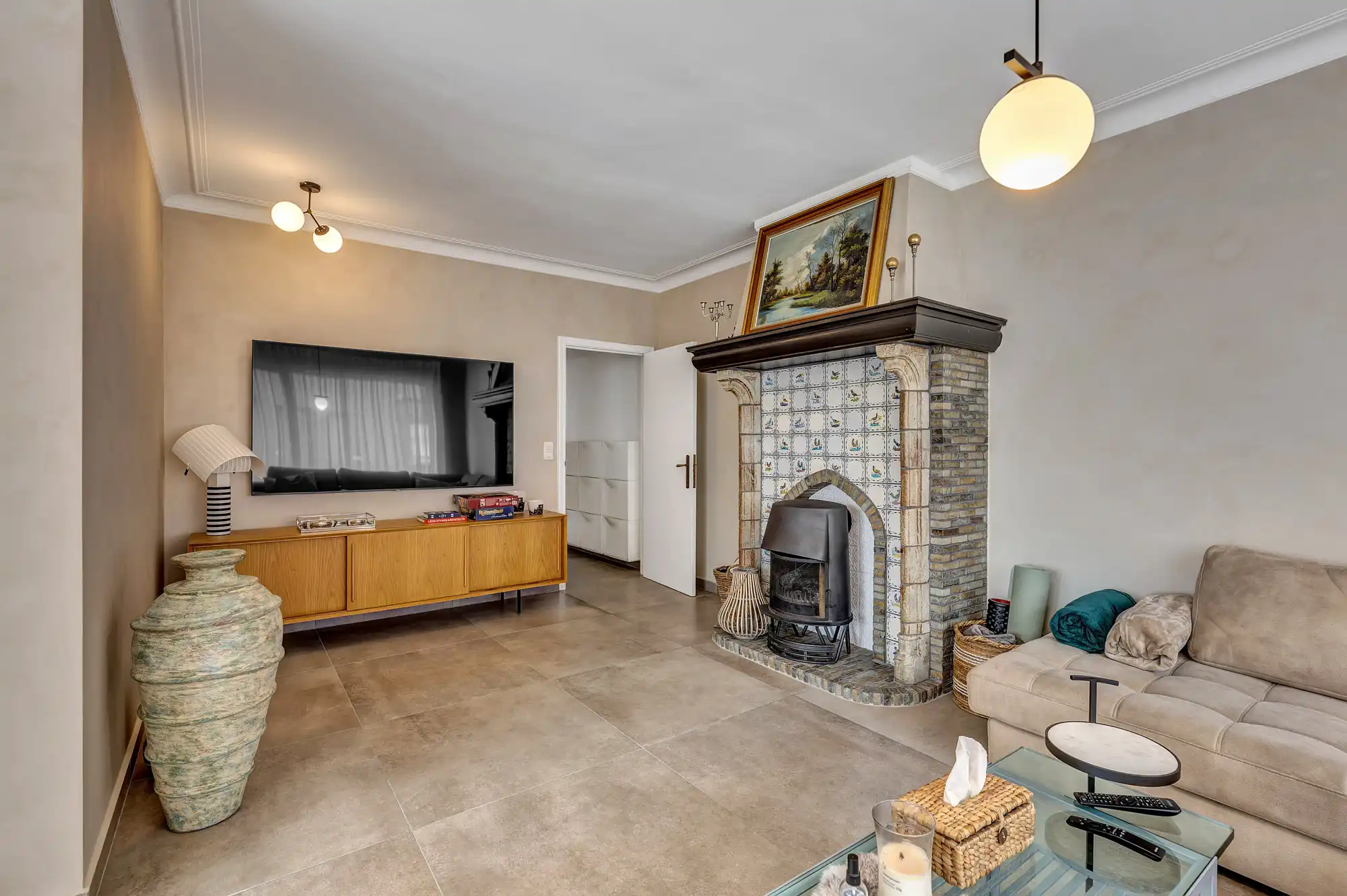Gerenoveerde woning met 4 slpks op strategische locatie! foto 6