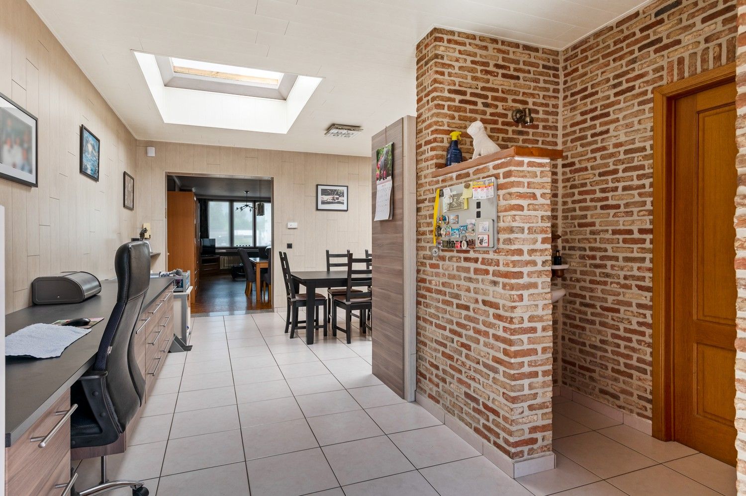 Huis met 3 - 4 slaapkamers, tuin en grote kelder in Wommelgem! foto 9