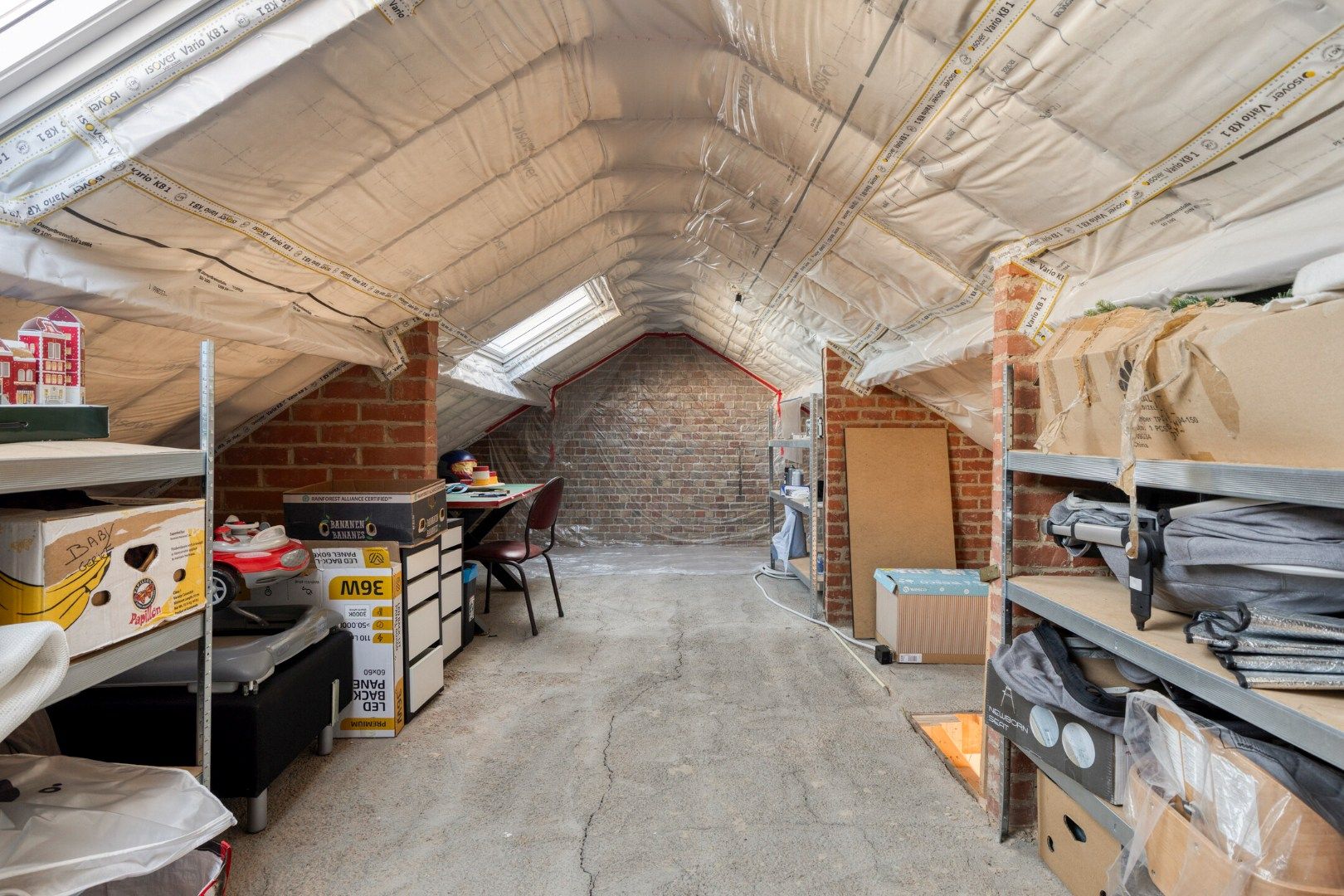 Gerenoveerde, halfopen woning op 840 m2! foto 15