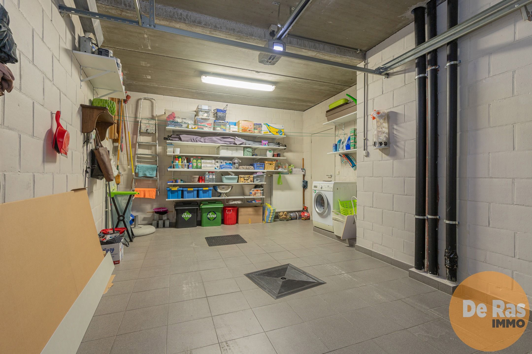 HERZELE - Ruim triplexappartement in centrum foto 4