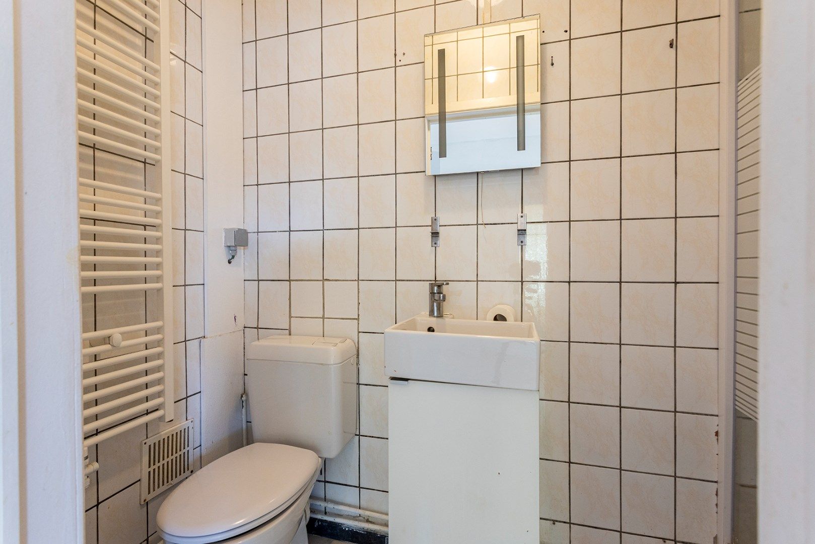 Op te frissen 3 slpk appartement in Zwarte Arendwijk! foto 6