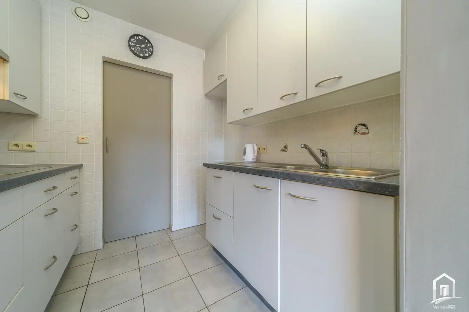 Centraal gelegen appartement te Nieuwerkerken foto 8