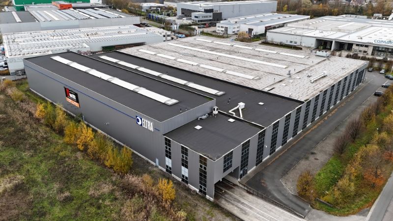 Industrieel gebouw te huur foto 4