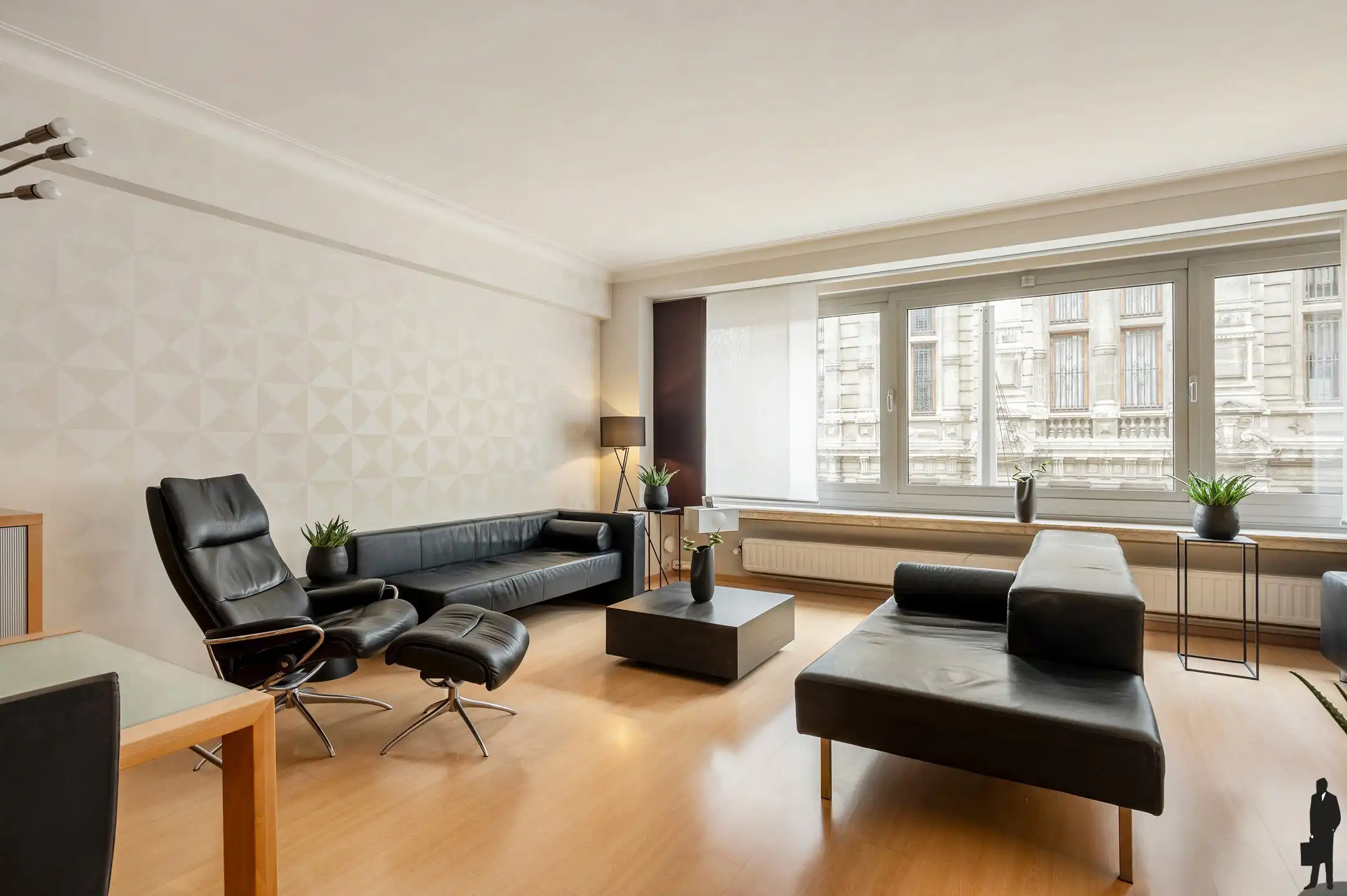 Breed en lichtrijk wonen op toplocatie. foto 2