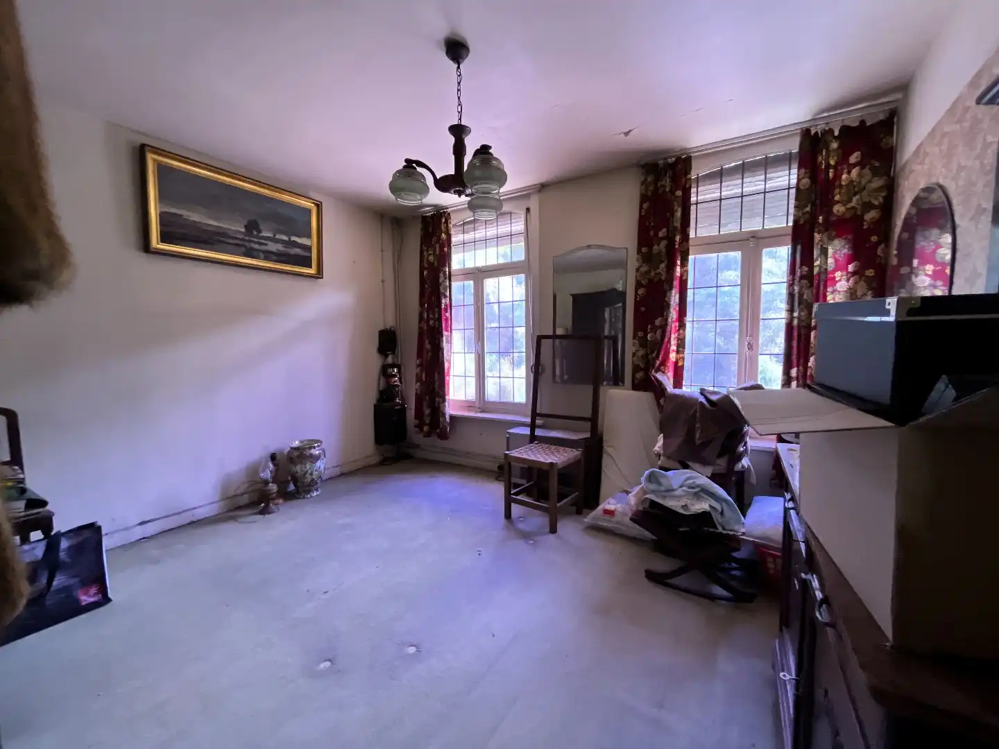 Te renoveren stadswoning met 4 slpk, koer en garage foto 14