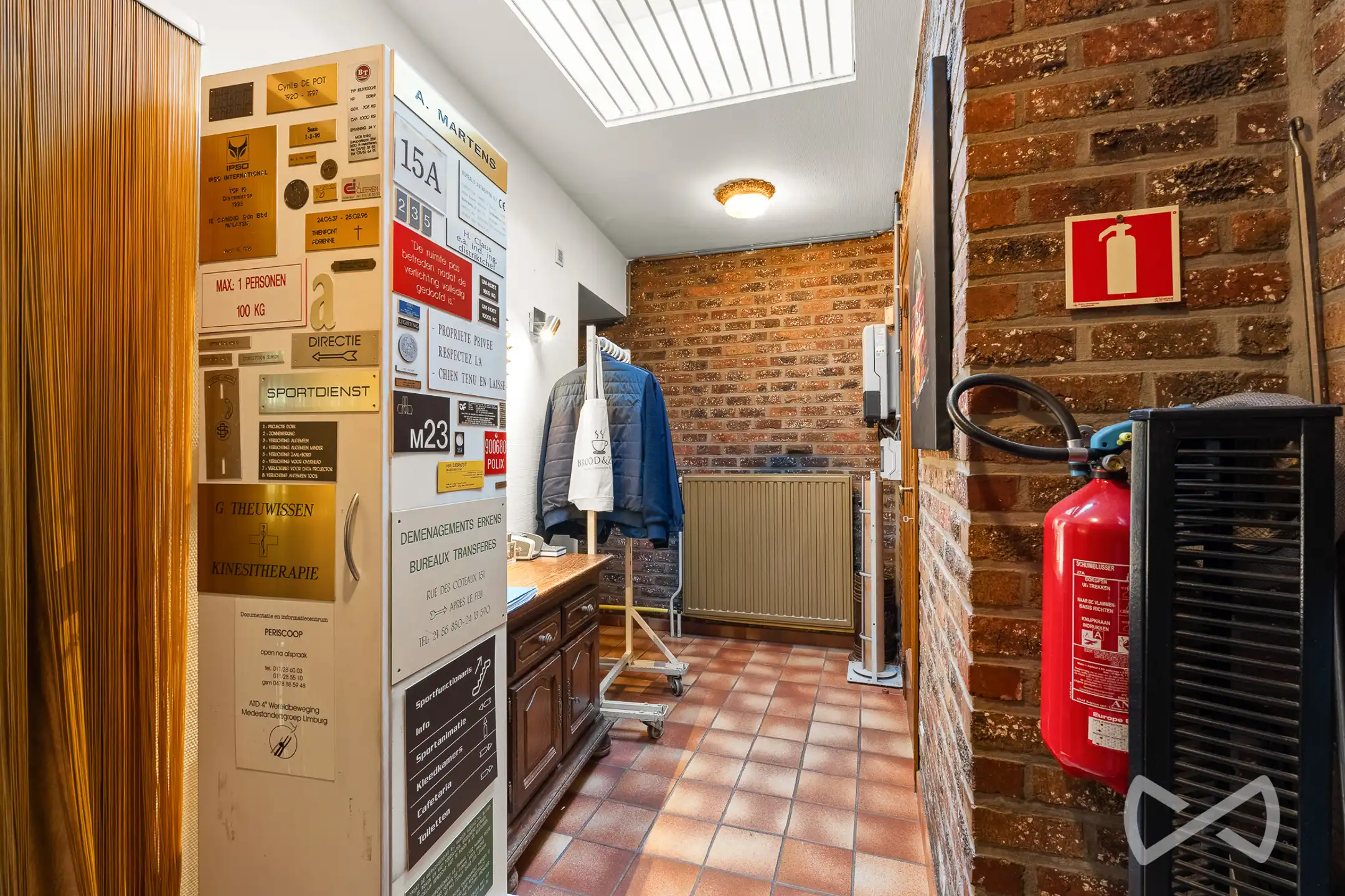 TE KOOP | Veelzijdig pand met 5 kamers en atelier van 80 m² foto 13