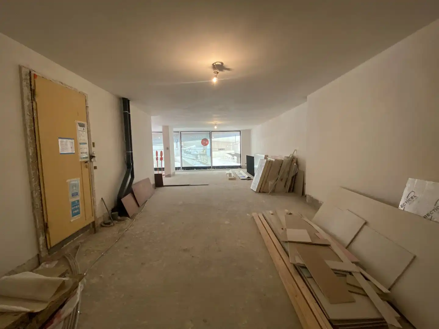 Handelsruimte te koop in Houthulst - 119m²! foto 6