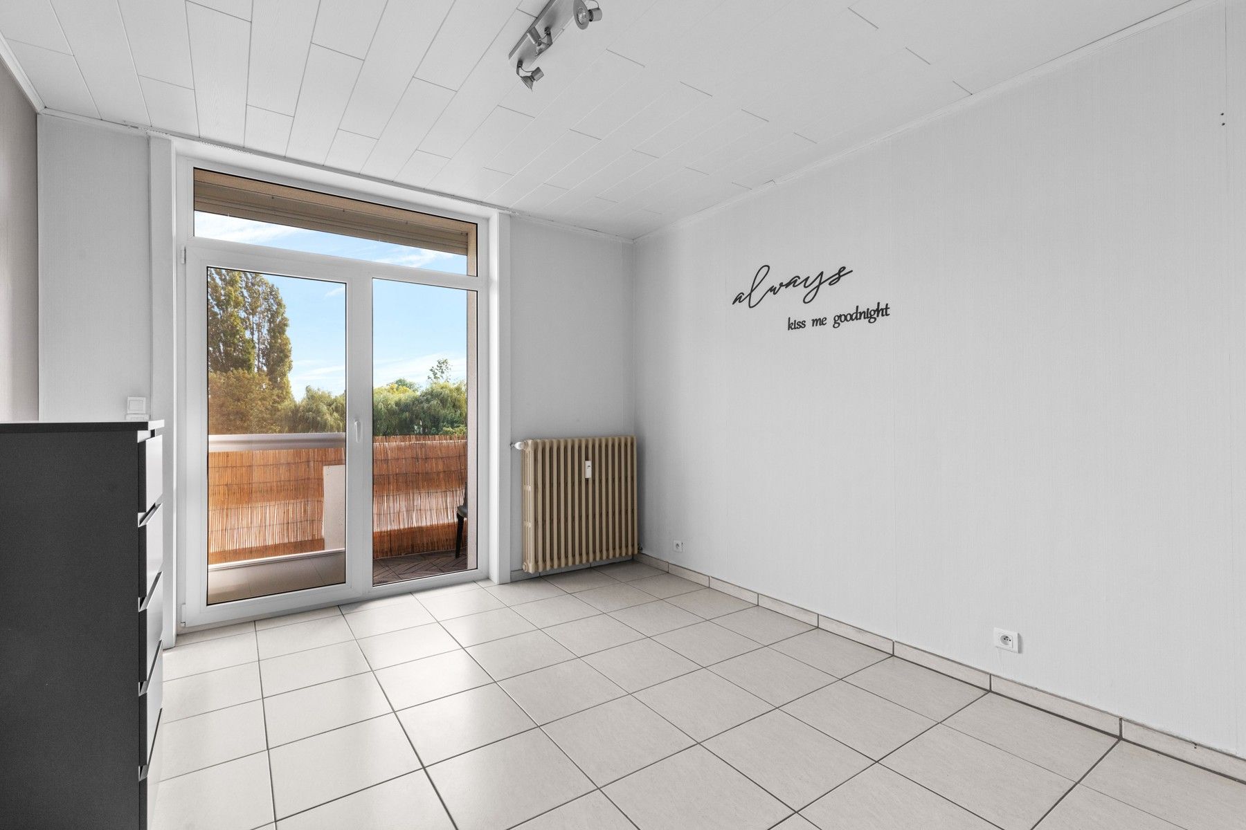 Instapklaar appartement met garage en terras in Deinze. foto 12