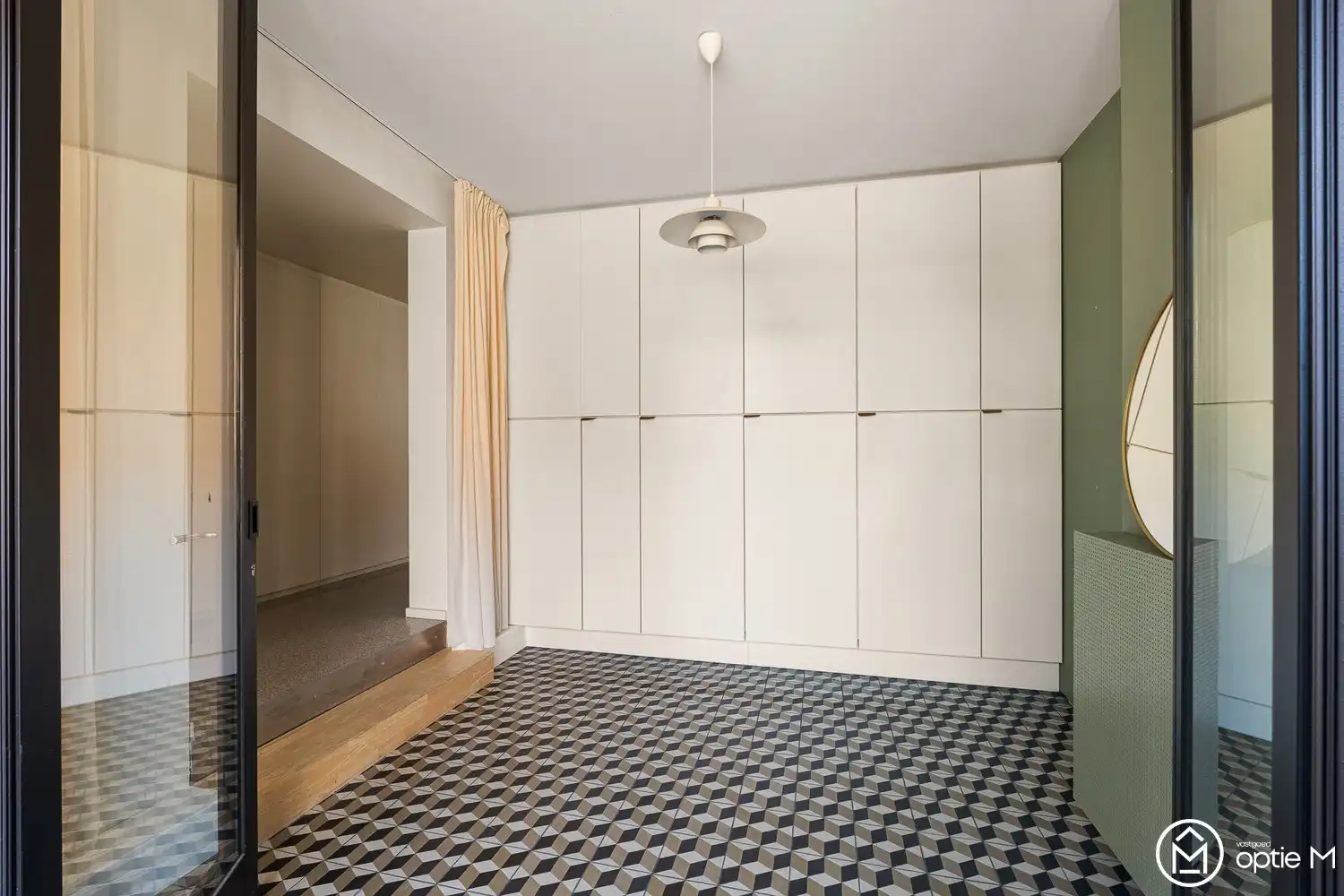 Unieke ruime woning met 5 slpks vlakbij het centrum van Hasselt foto 3