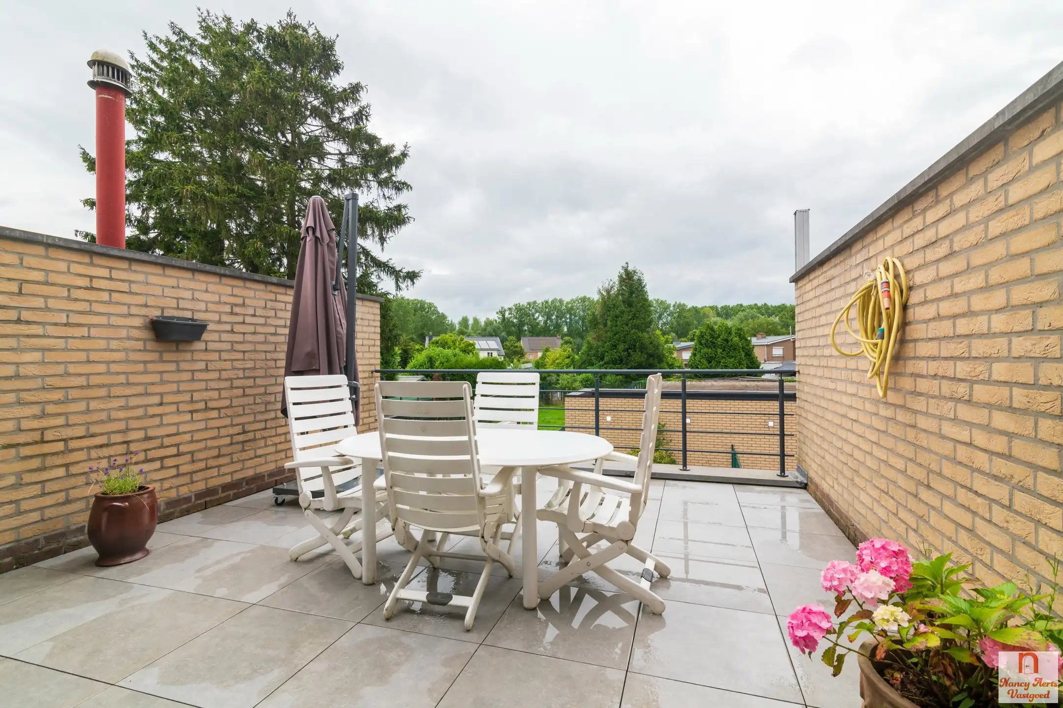 Ruim energiezuinig duplexappartement met terras in Halen foto 21