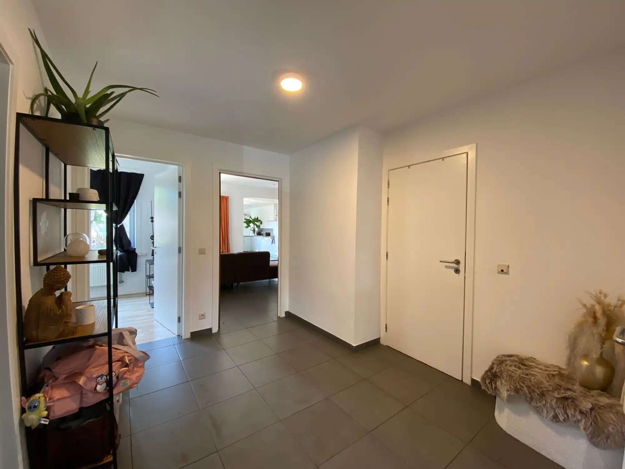 Gelijkvloers appartement met twee slaapkamers, ideaal gelegen in het centrum van Zelzate foto 2