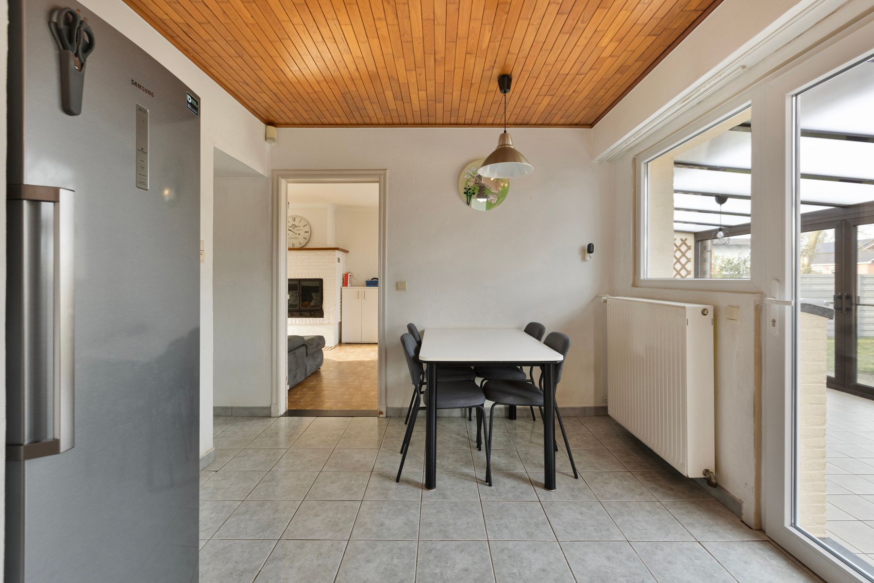 Ruim en stijlvol familiehuis, 4 Slaapkamers, grote tuin.  foto 13