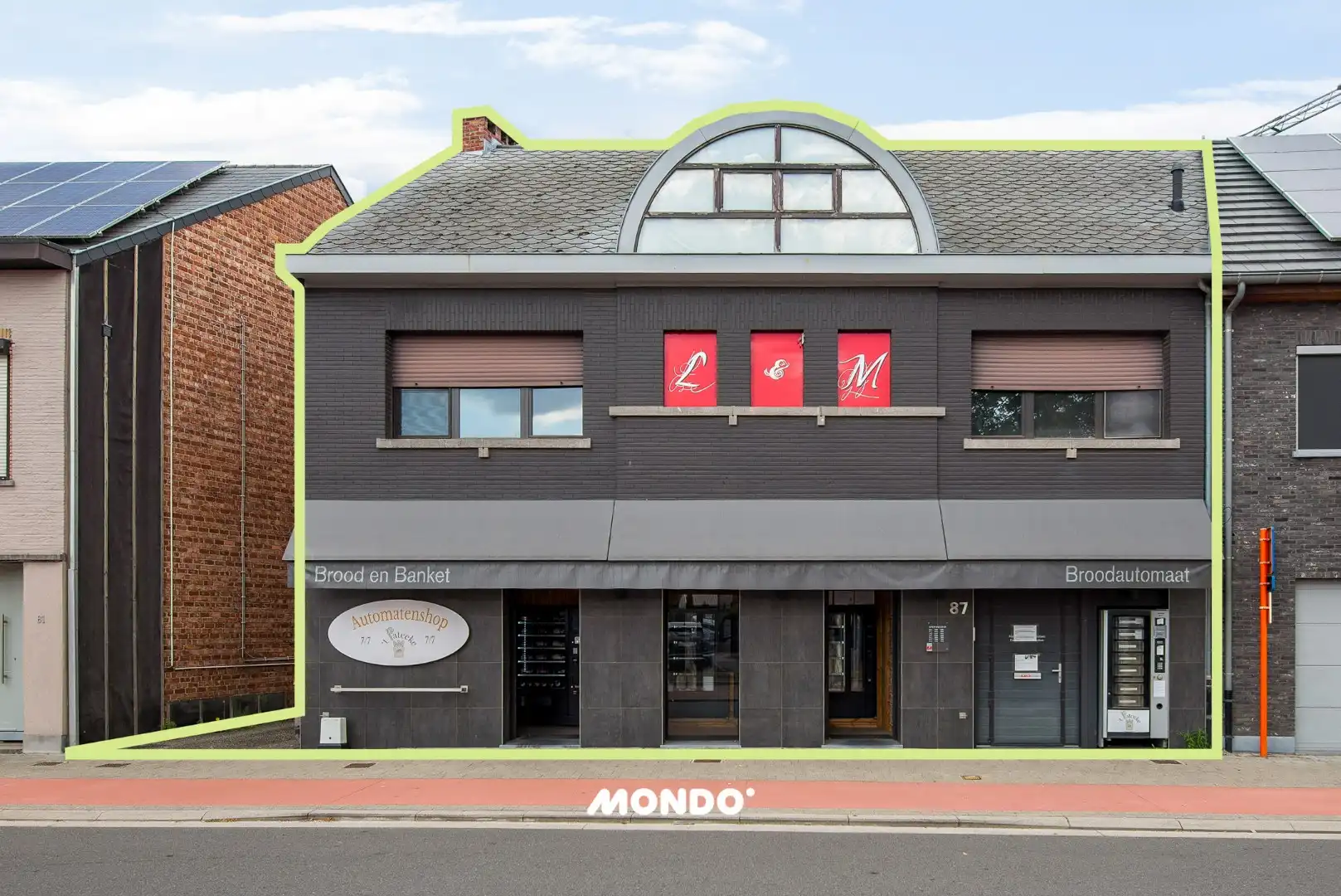 Hoofdfoto van de publicatie: Multifunctioneel gebouw met woonst en commerciële mogelijkheden te Ruisbroek!