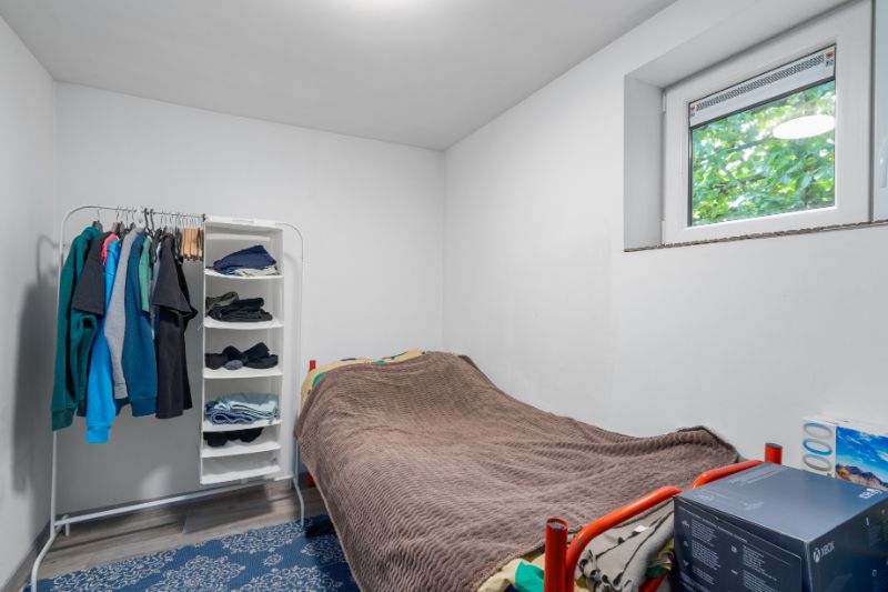 Instapklaar gelijkvloers studio met 1 slaapkamer! foto 5