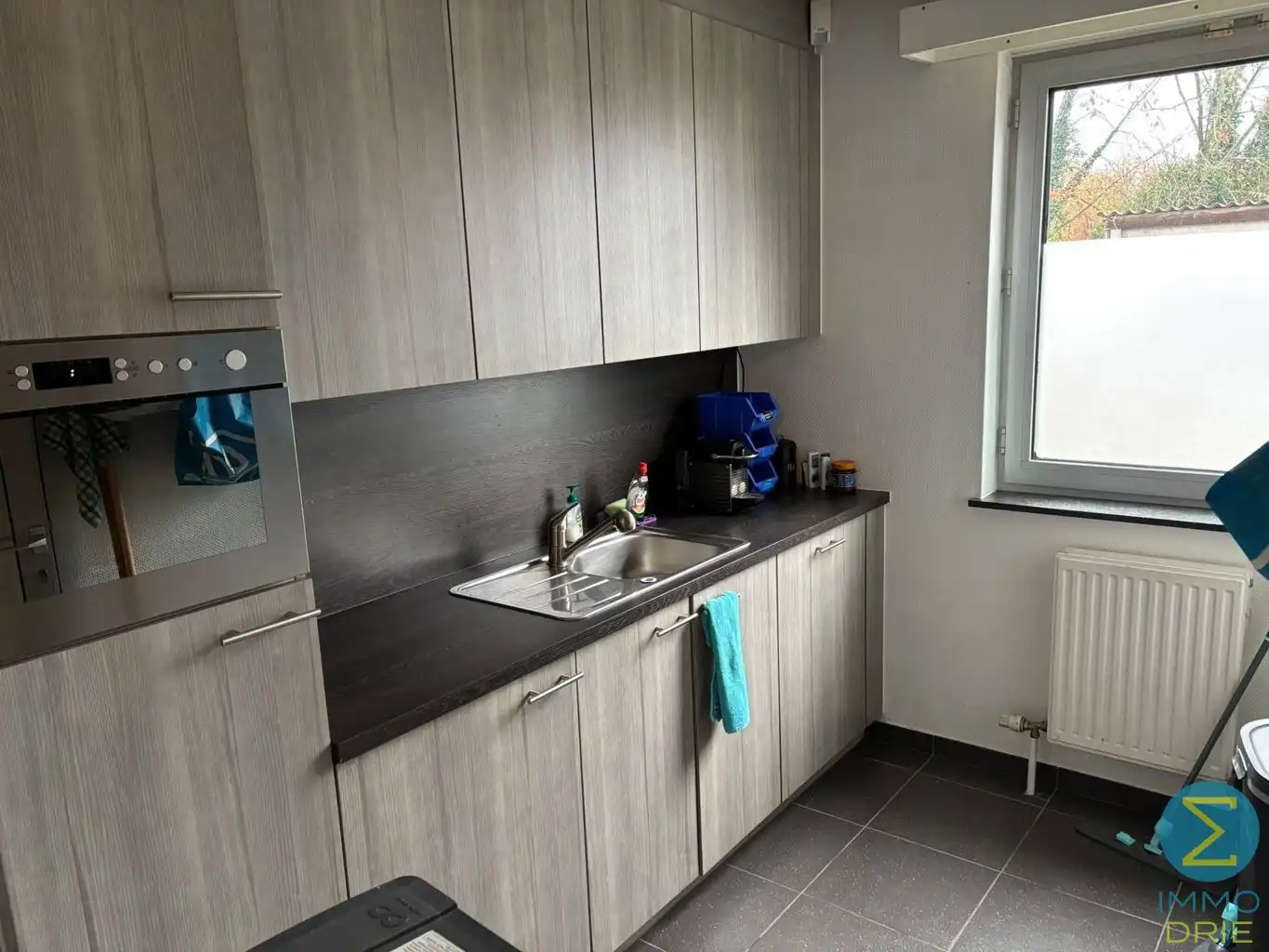 Verhuurd handelspand  van 160m² met 2 autostaanplaatsen foto 10