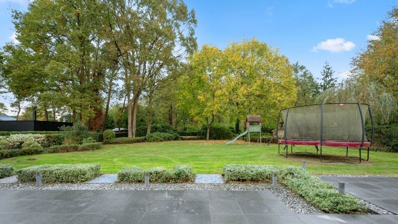 Zeer ruime villa van 432m² op 21 are vlakbij golf-en meerdomein foto 6