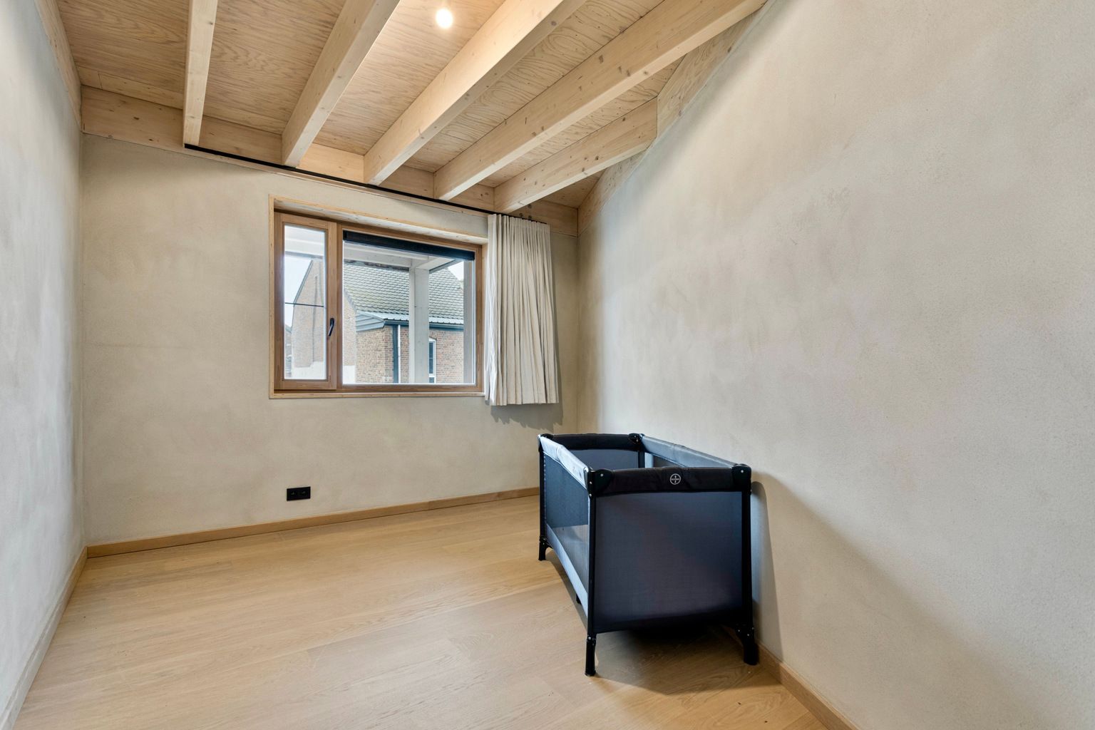 PRACHTIGE ARCHITECTEN DUPLEX WOONST onder registratie  foto 26