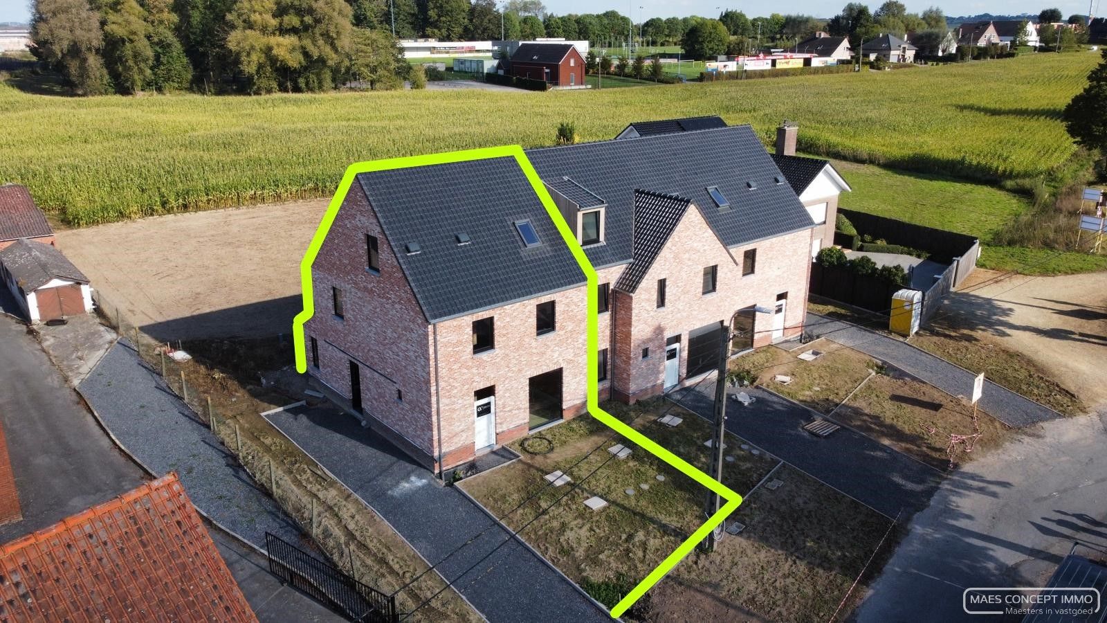 Energiezuinige nieuwbouwwoning te Koop in Vichte foto {{pictureIndex}}