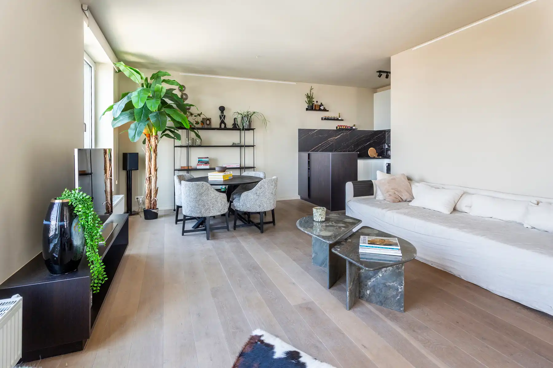 Lichtrijk appartement met unieke zichten over het Eilandje foto 8