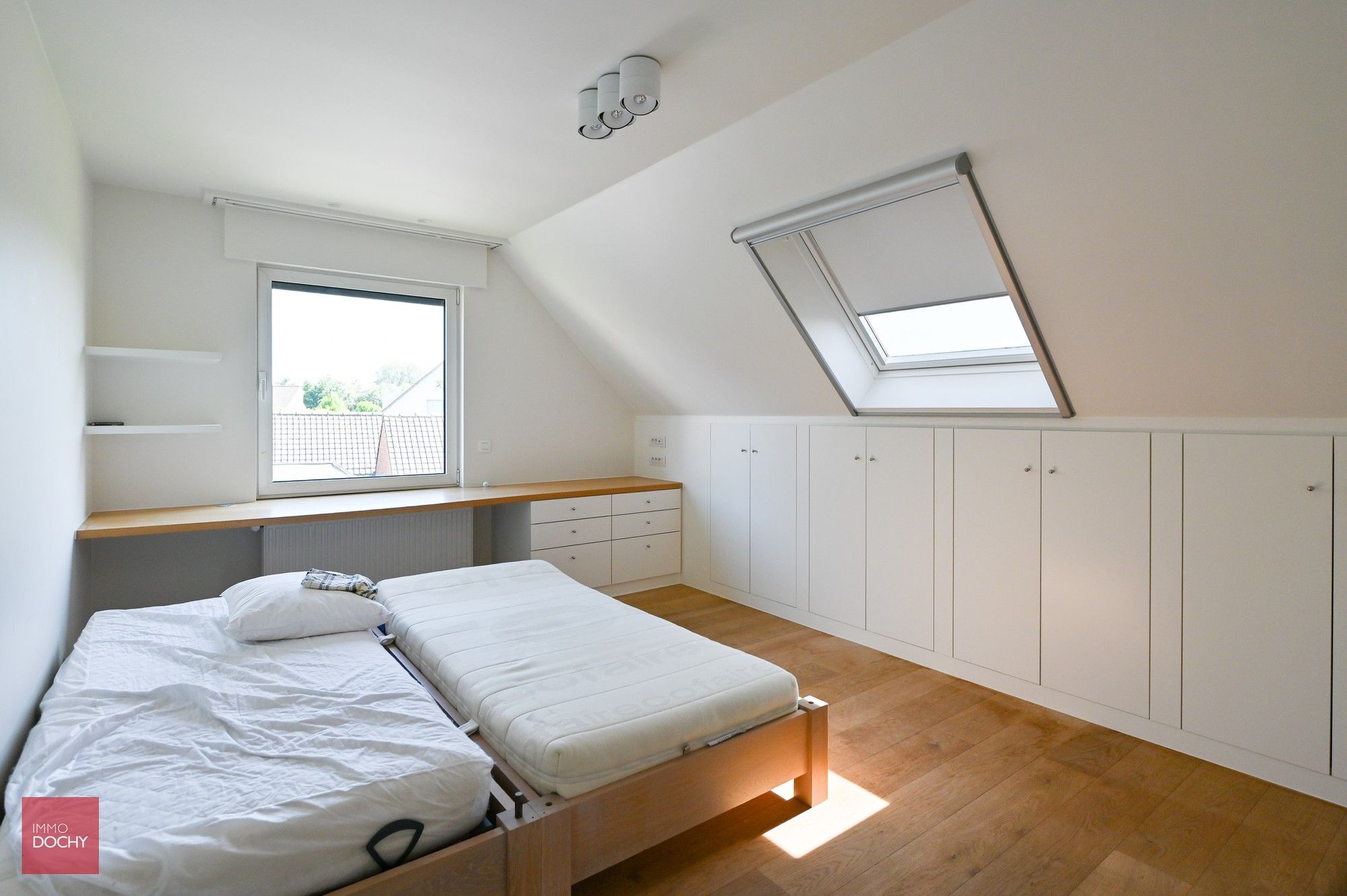 Hedendaags vernieuwde villa met landelijk verzicht | Nieuwenhove foto 5