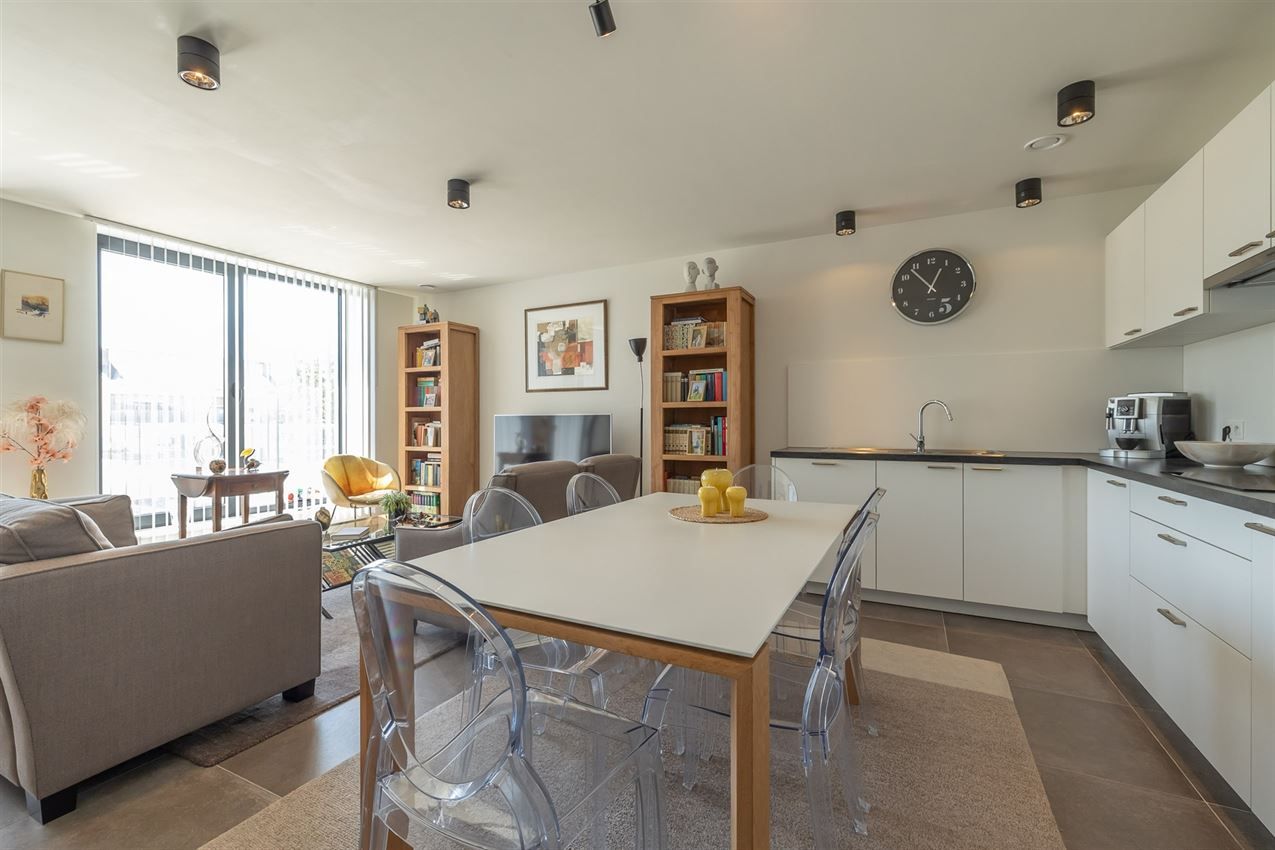 Recent apt., 2slk, zuidgericht terras, warmtepomp, E-peil 5 foto 10