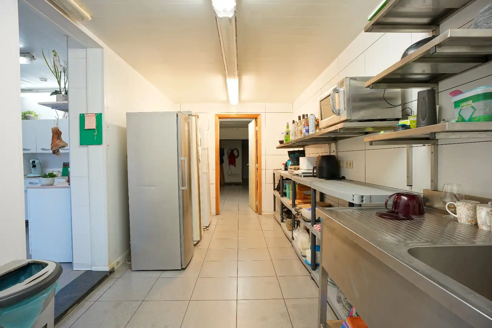 Handelswoning op topligging te Aartrijke foto 11