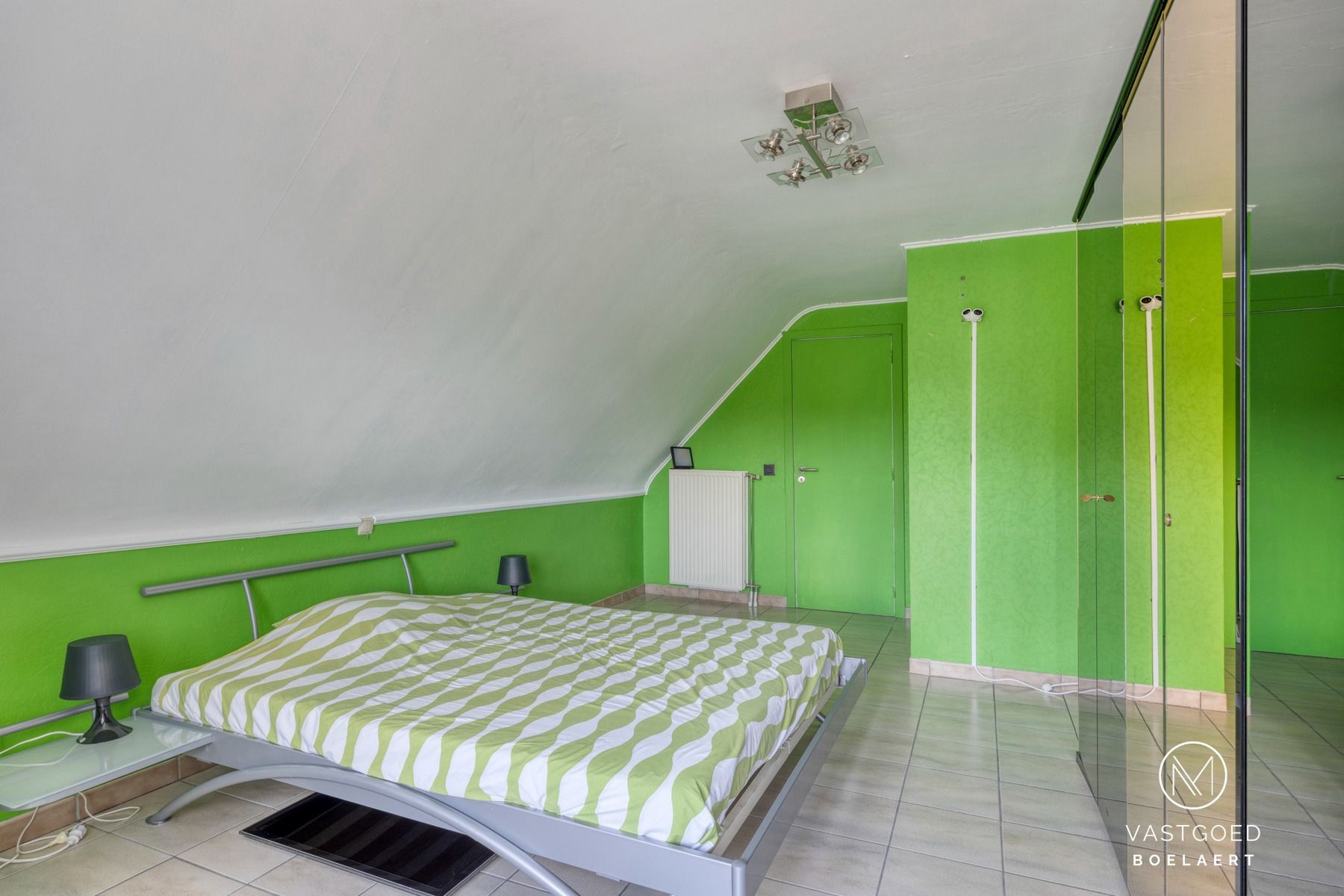 Ruime instapklare villa met sauna en dubbele garage. foto 12