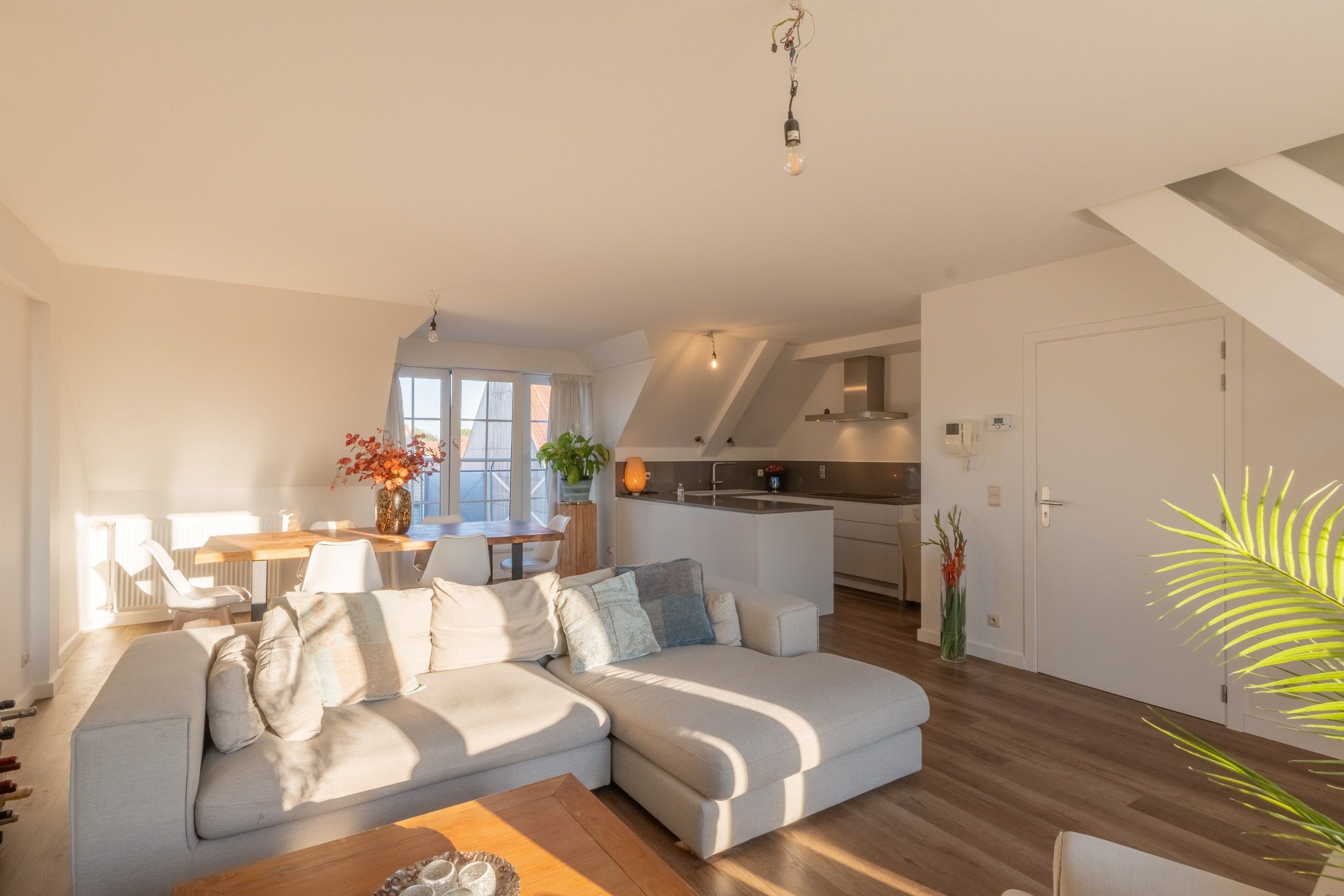 Uitzonderlijk ruim dakappartement te Knokke-Westkapelle foto 2