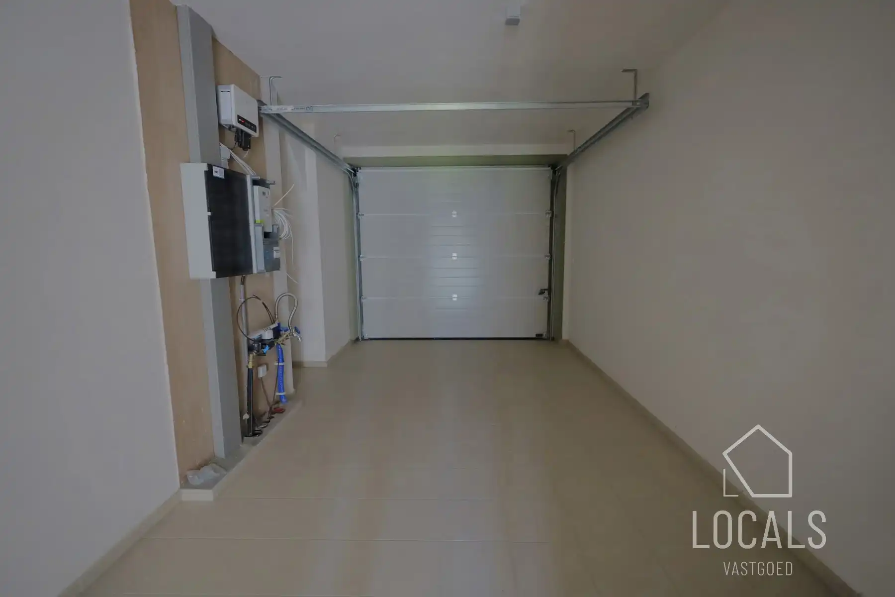 6% BTW mogelijk - moderne HO nieuwbouwwoning met carport foto 19